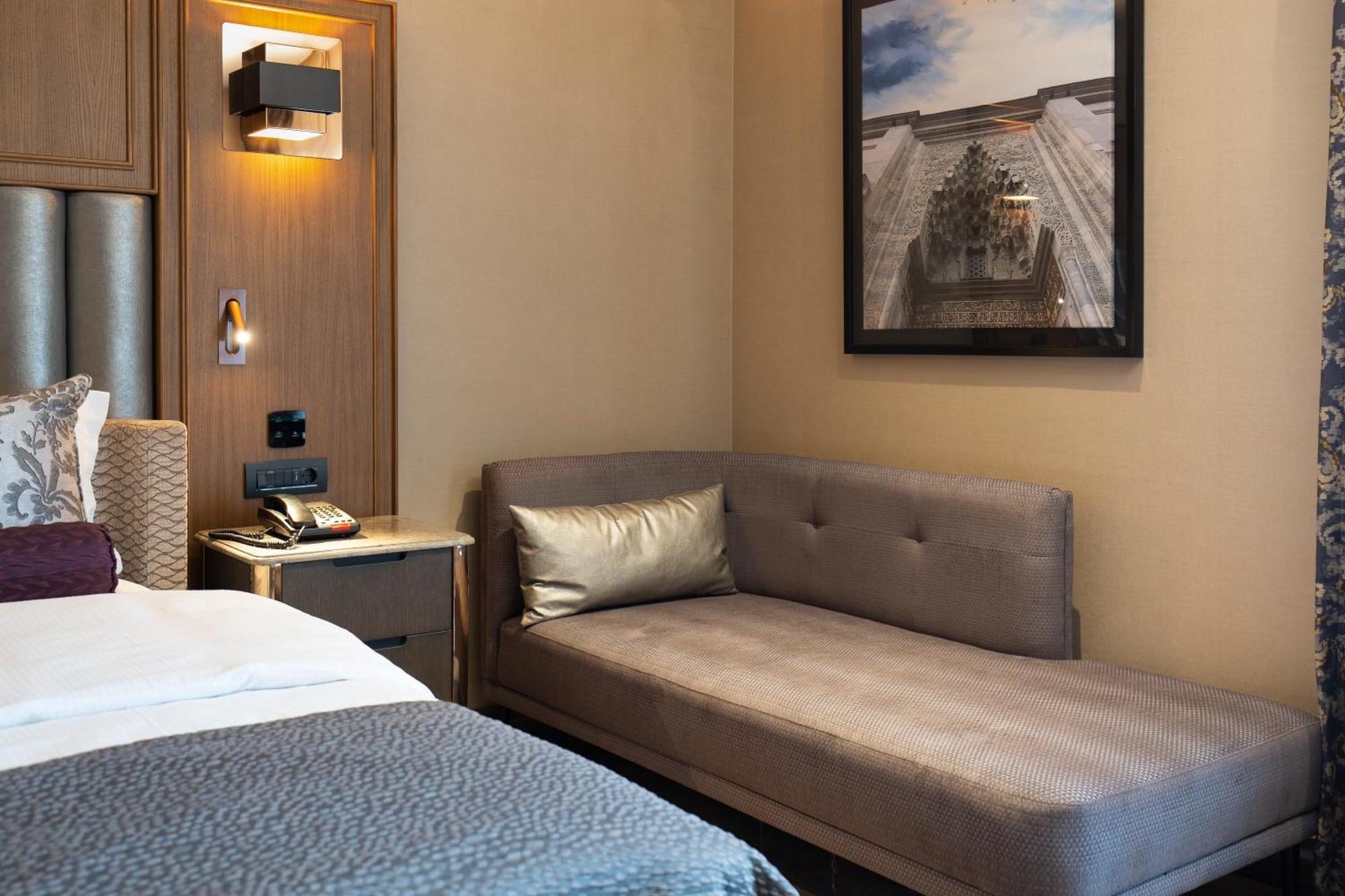 Superior Double or Twin Room,1280046475:JPEG